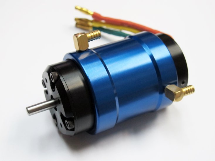 SSS 4074 2200KV Brushless Motor with Water Cooling Jacket - Click Image to Close
